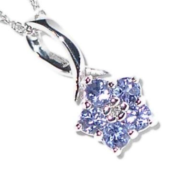 REDUCED!10Kt White Gold Tanzanite Star Pendant with Diamond-Accent & Chain